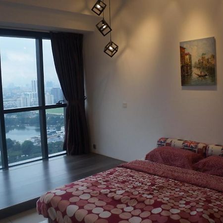 M City Center Jalan Ampang Lakeview Klcc Kl Tower Merdeka 118 Trx View クアラルンプール エクステリア 写真