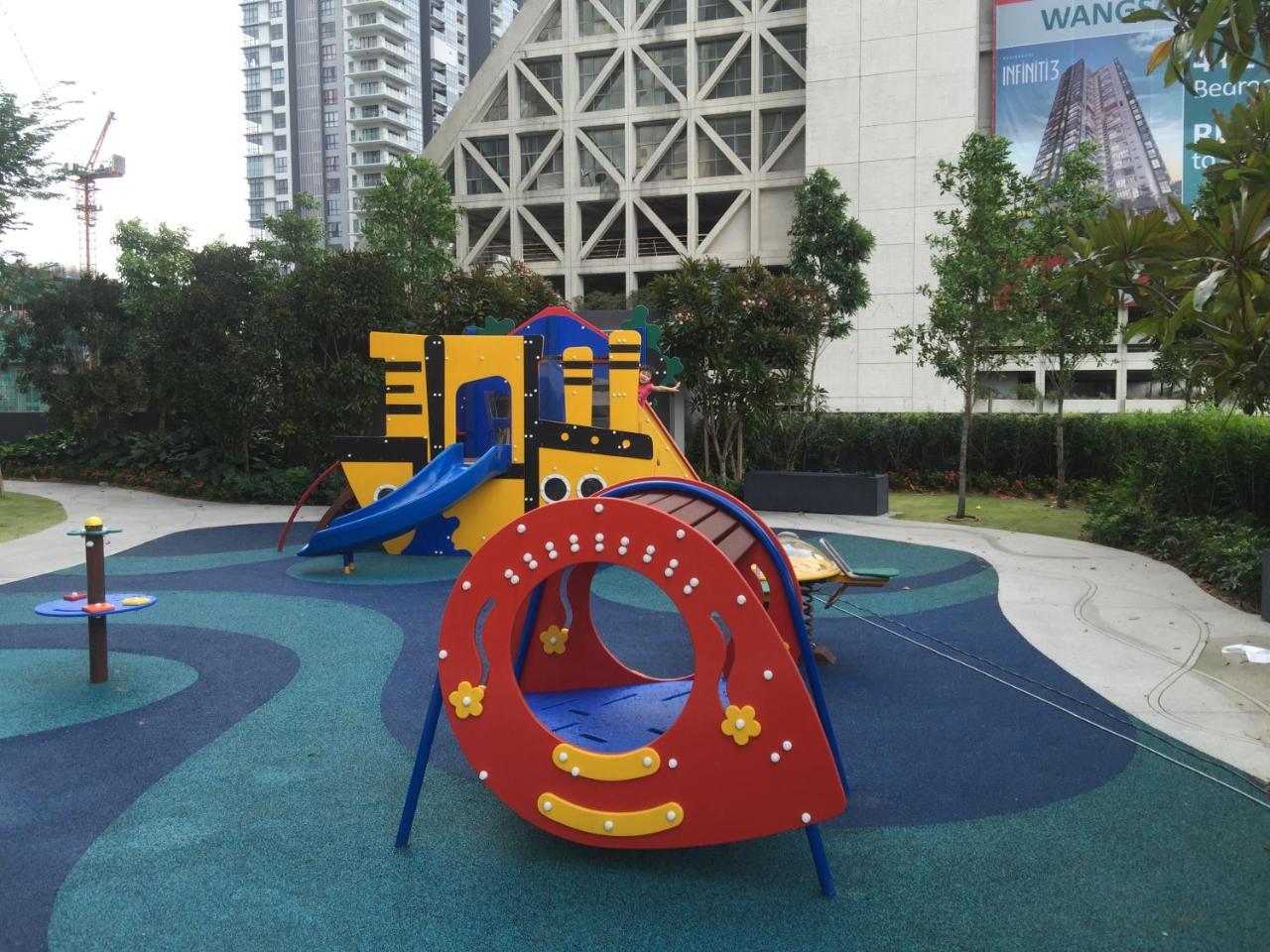 M City Center Jalan Ampang Lakeview Klcc Kl Tower Merdeka 118 Trx View クアラルンプール エクステリア 写真