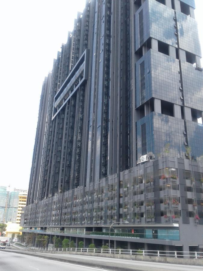 M City Center Jalan Ampang Lakeview Klcc Kl Tower Merdeka 118 Trx View クアラルンプール エクステリア 写真